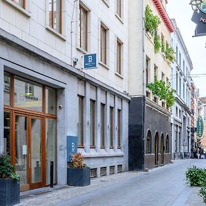 B-Aparthotel Grand Place